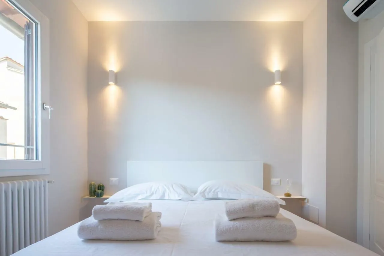 For Family And Friends Suite Florence